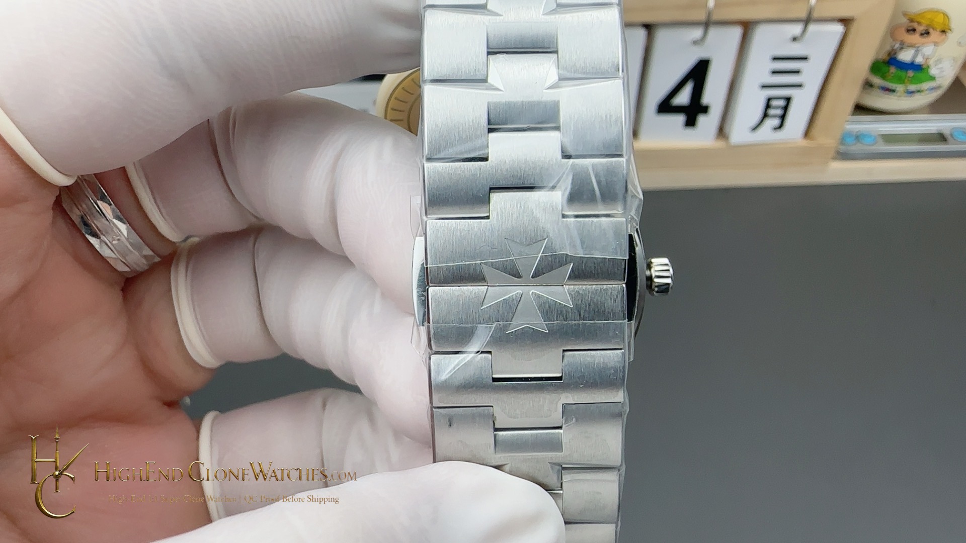 Vacheron Constantin Overseas 4500V/210A-B126 side case profile super clone watch