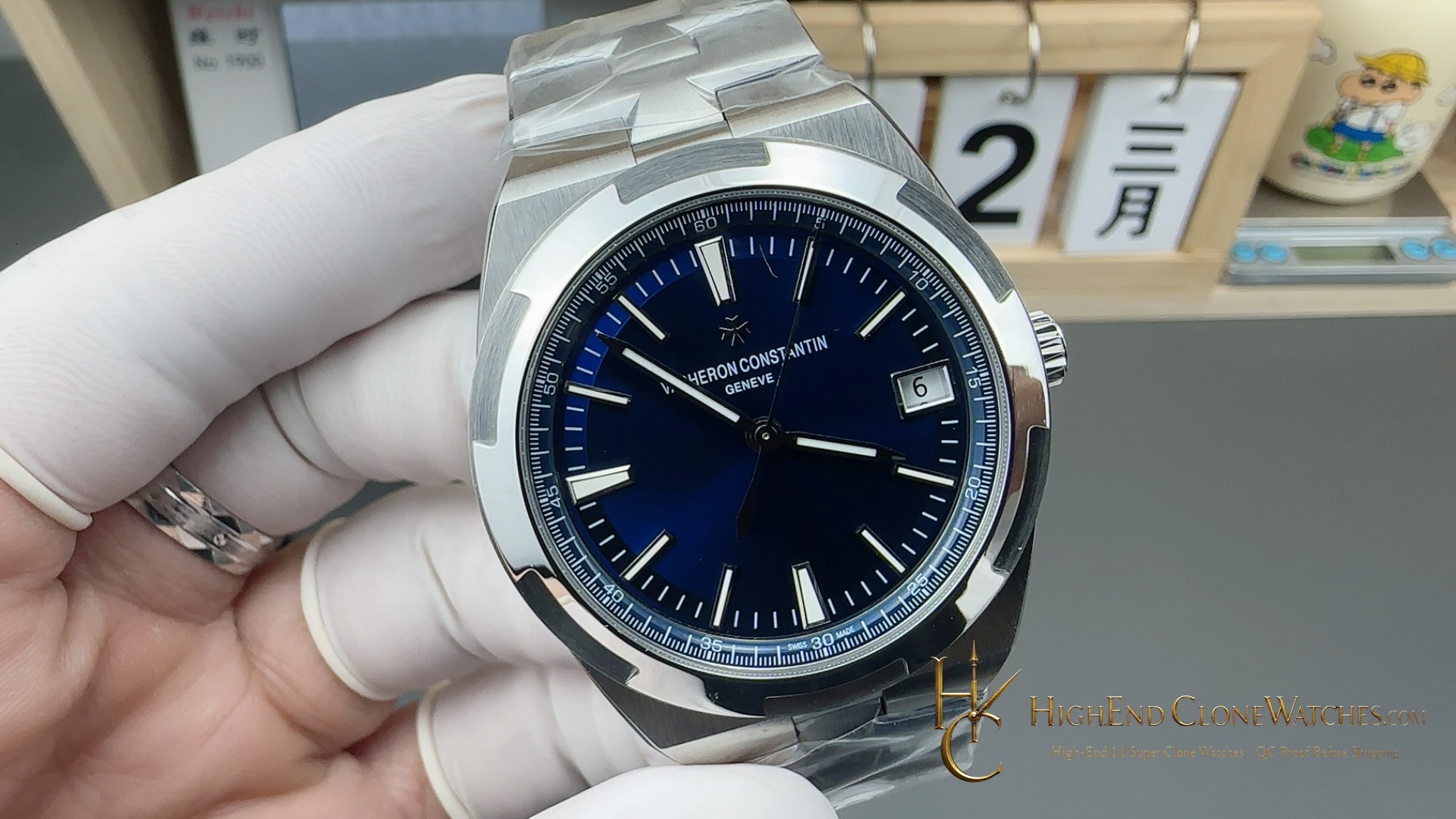 Vacheron Constantin Overseas 4500V/210A-B128 angled dial view super clone watch