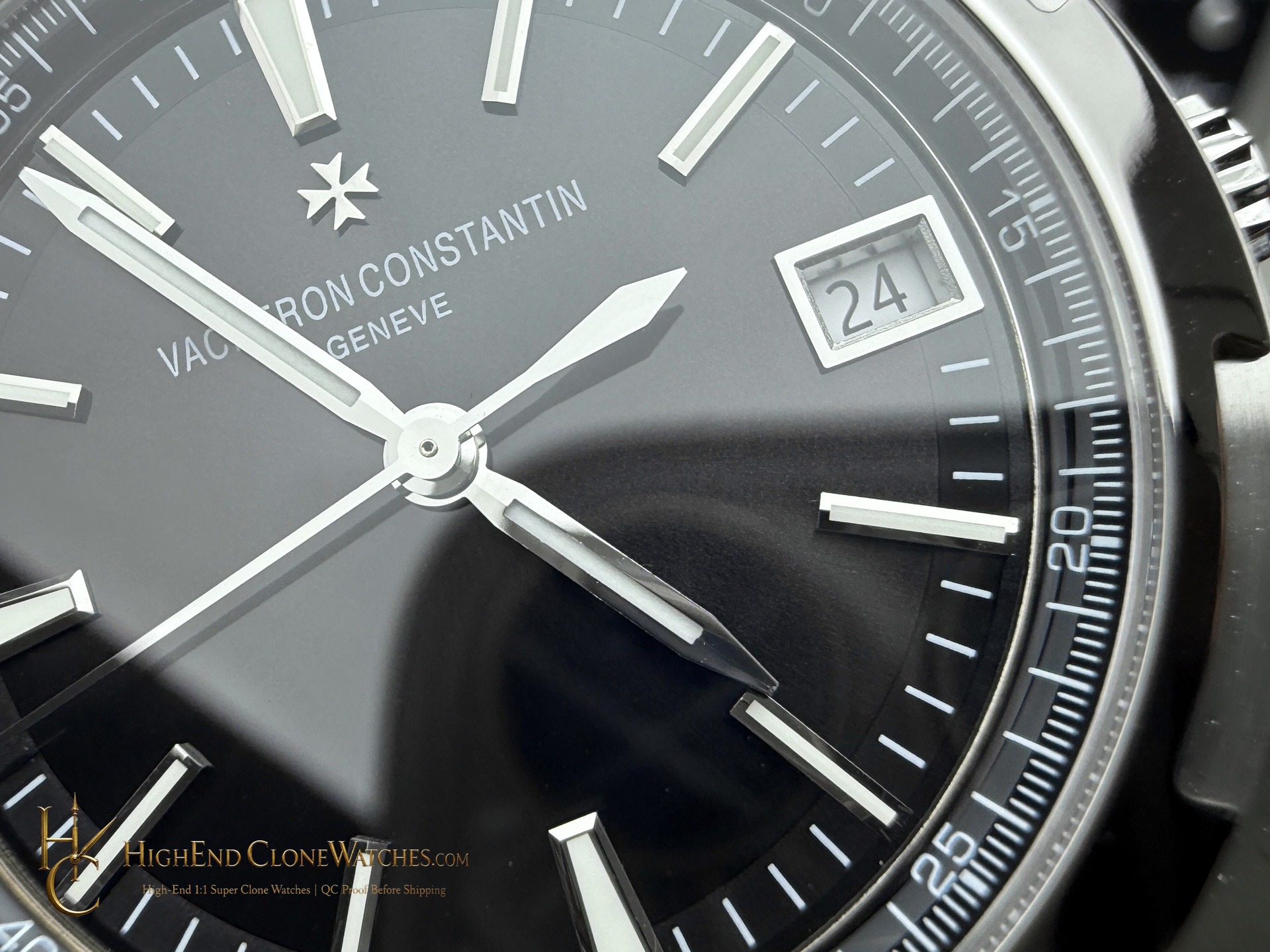 Vacheron Constantin Overseas 4500V/210A-B483 bezel detail super clone watch