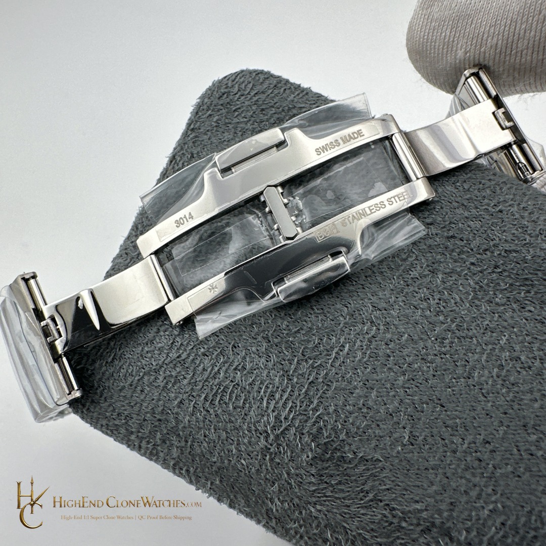 Vacheron Constantin Overseas Dual Time 7920V/210A-B333 caseback view super clone watch