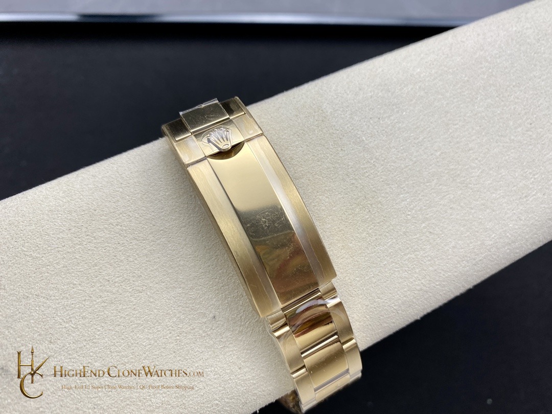 Rolex Submariner 126618LB caseback view super clone watch