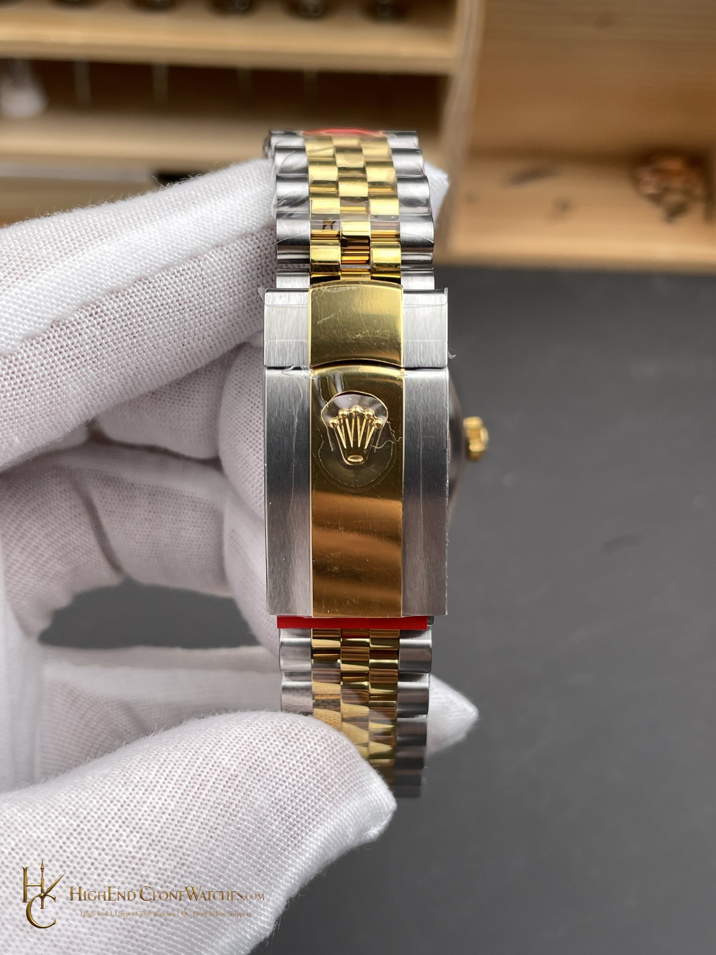 Rolex Datejust 36 m126233-0015 buckle or clasp detail super clone watch