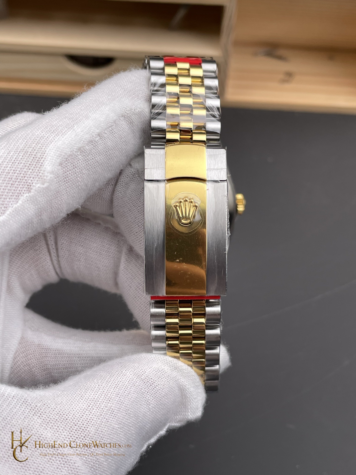 Rolex Datejust 36 M126233 0035 buckle or clasp detail super clone watch