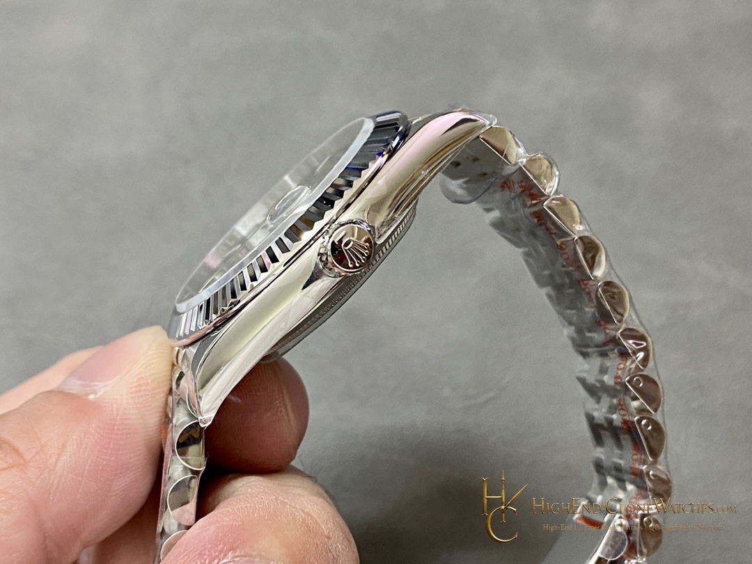 Rolex Datejust 126334-0028 crown and case detail super clone watch