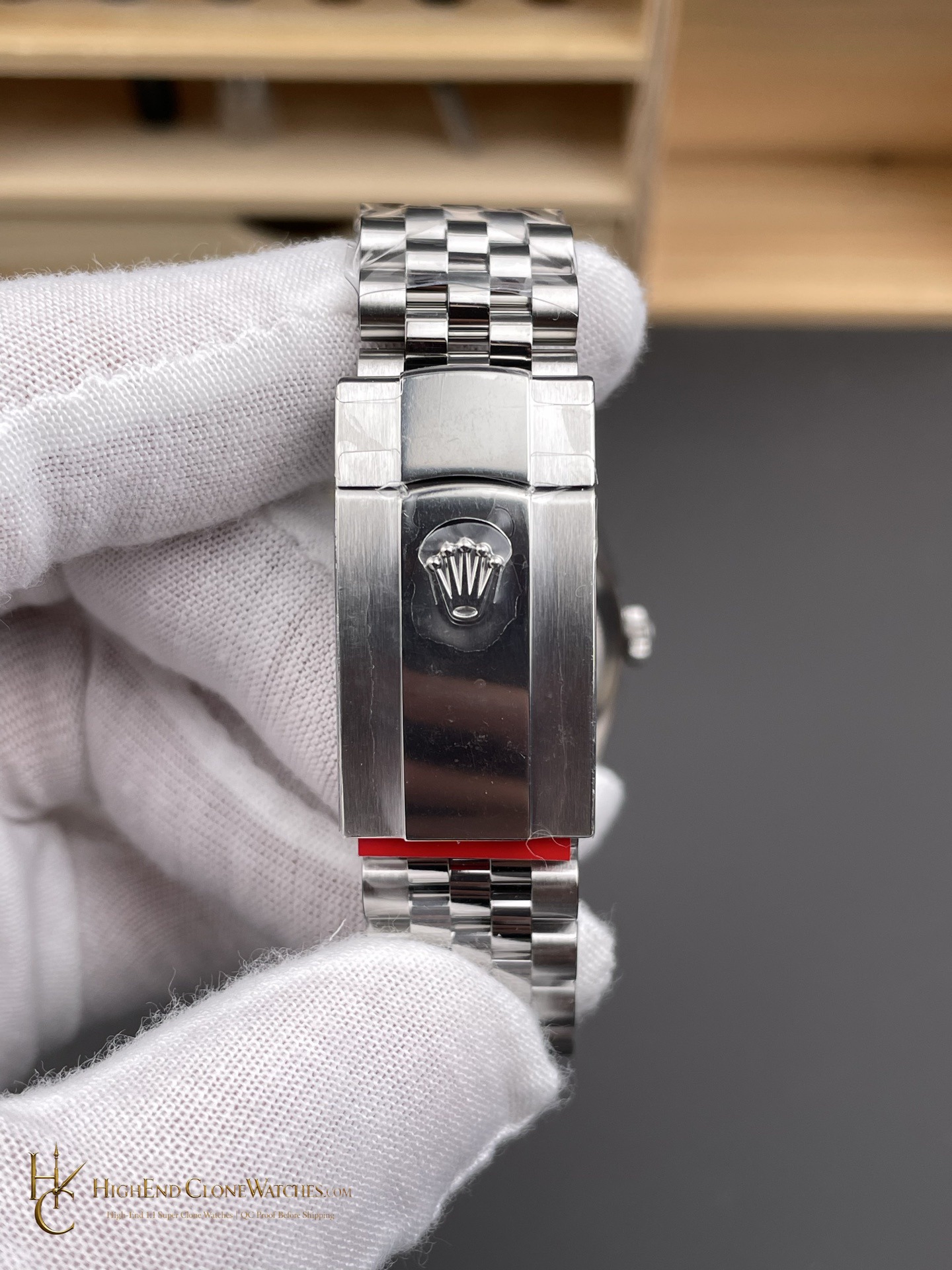 Rolex Datejust 36 Ref. 126234 buckle or clasp detail super clone watch