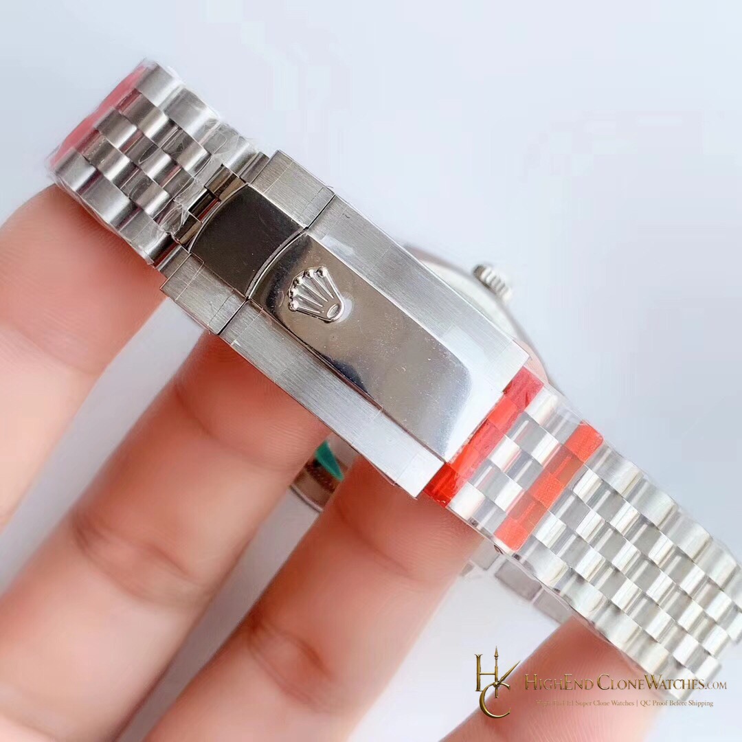 Rolex Datejust 36 Ref. 126234 buckle or clasp detail super clone watch