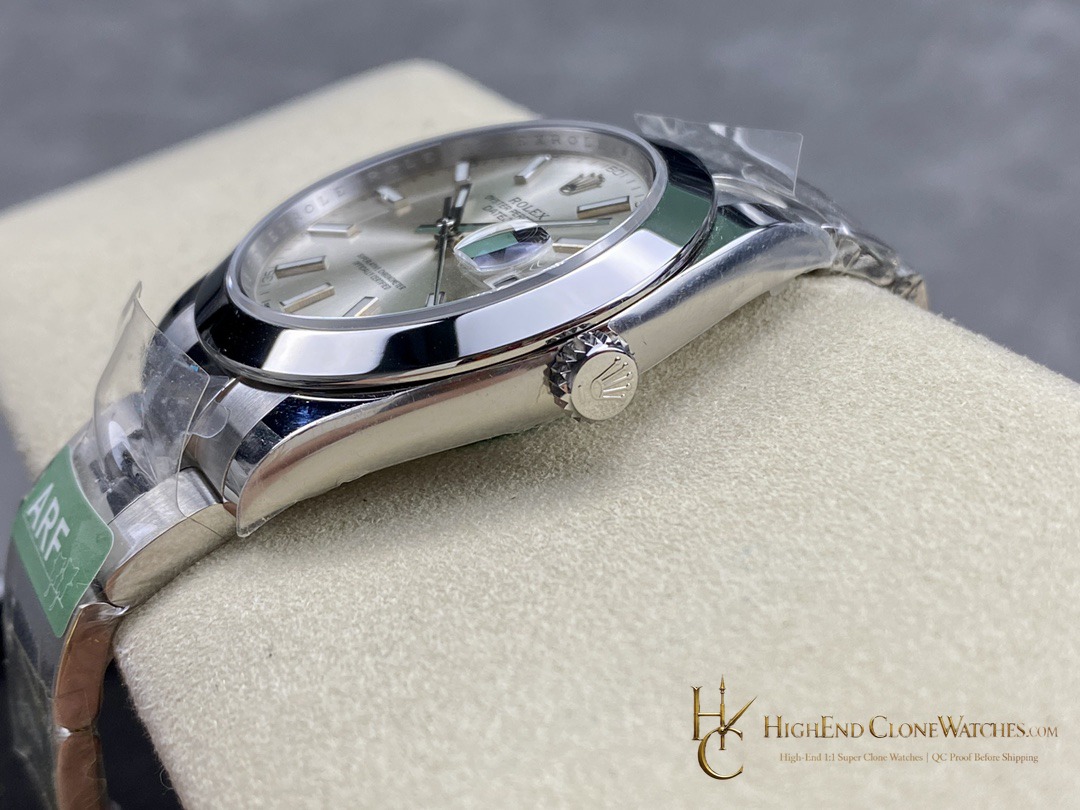 Rolex Datejust M126300 0003 crown and case detail super clone watch