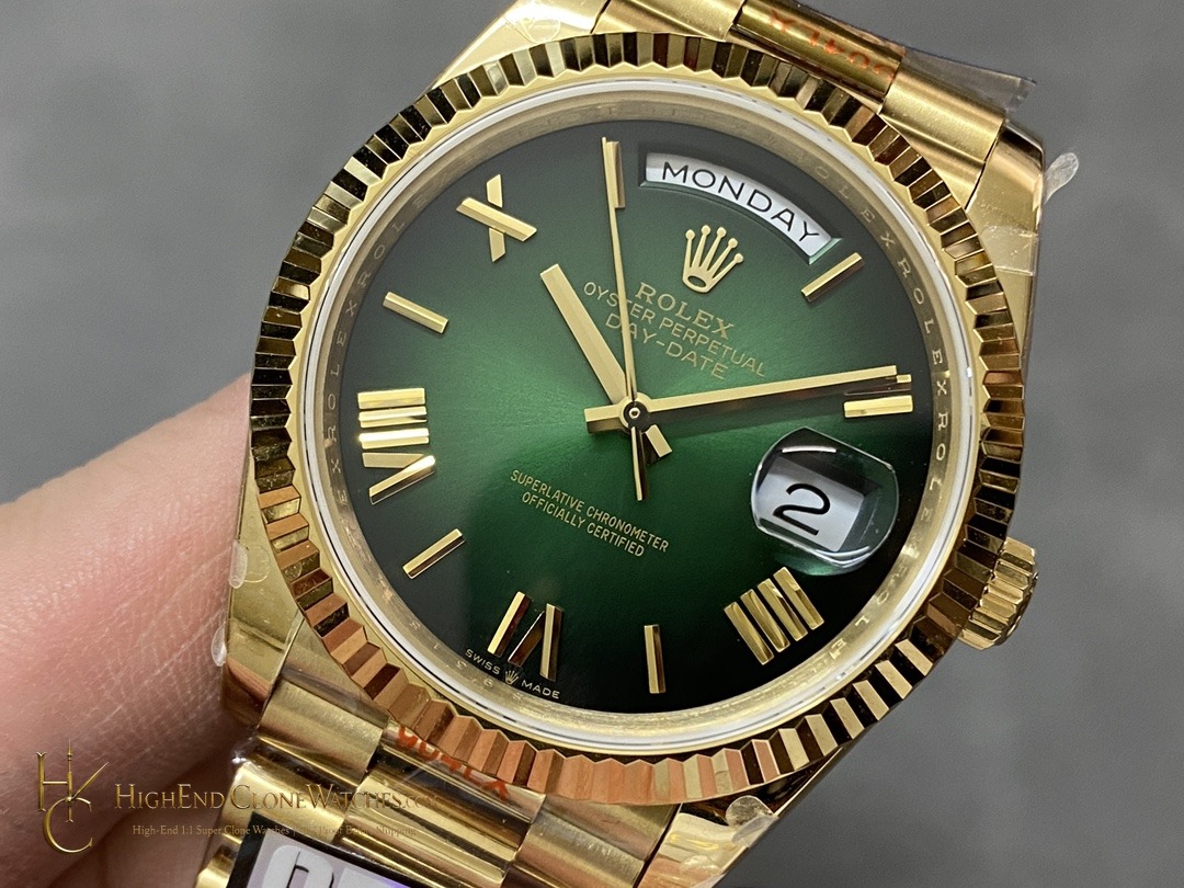 Rolex Day-Date 228238-0069 bezel detail super clone watch