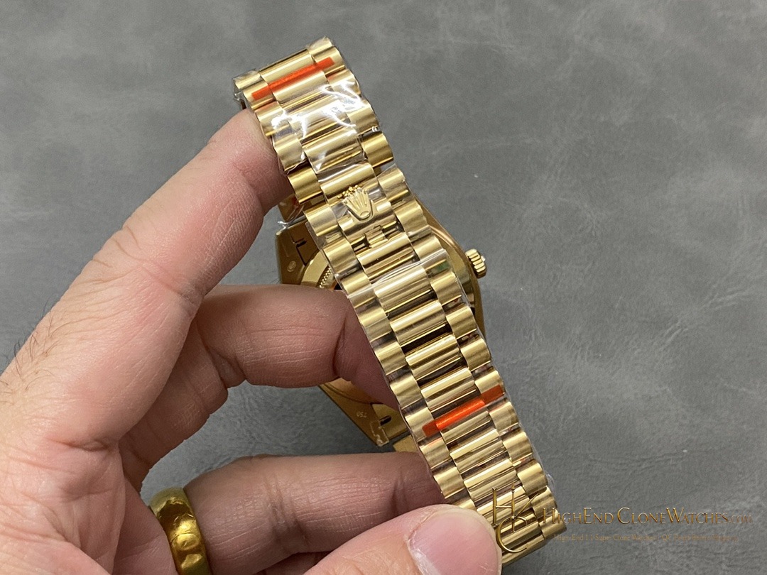 Rolex Day-Date 228238-0069 buckle or clasp detail super clone watch