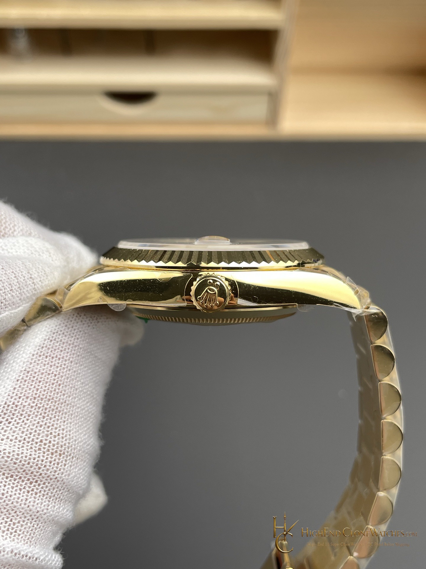 Rolex Day-Date m228238-0042 crown and case detail super clone watch