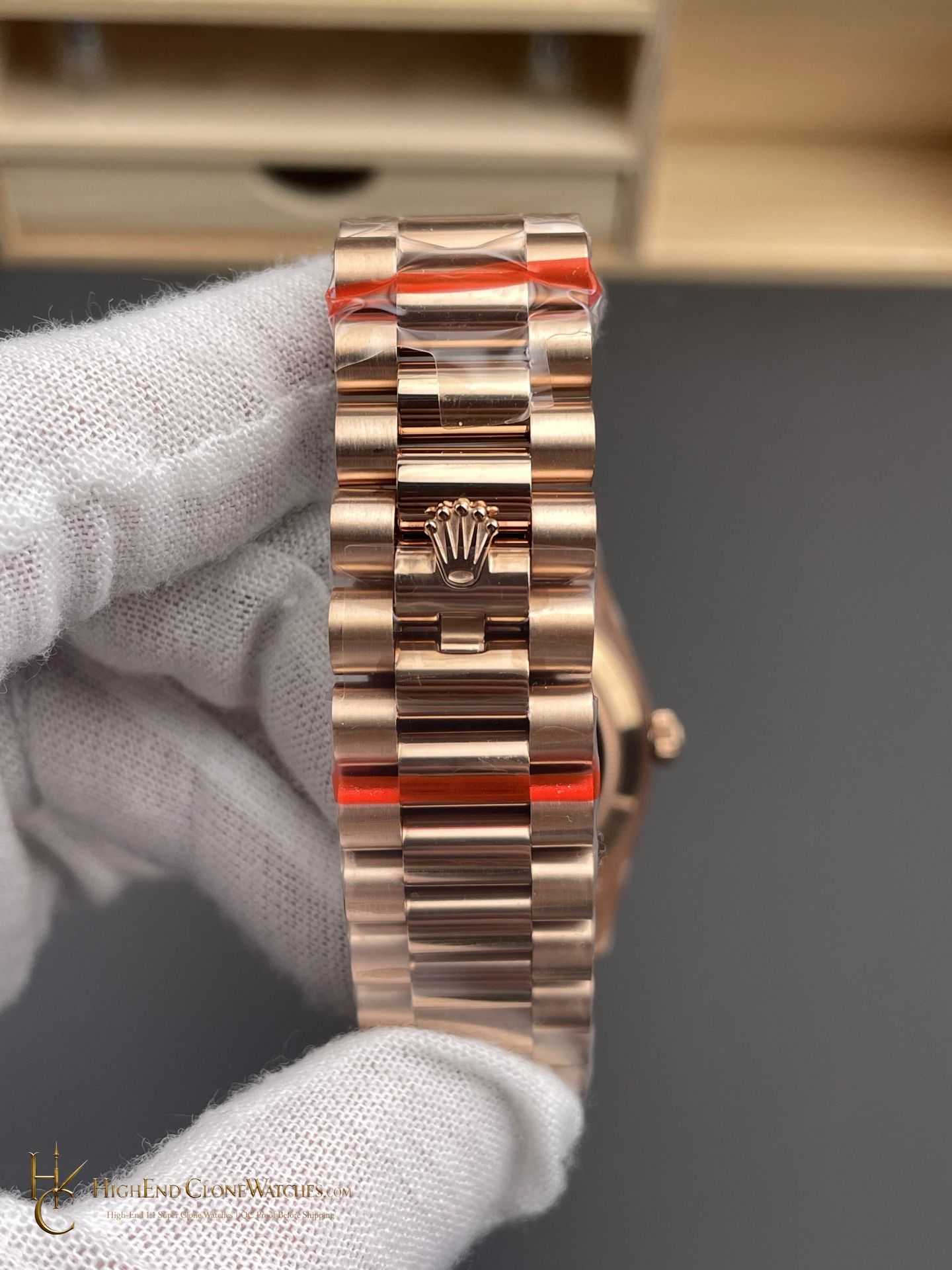 Rolex Day-Date 228235-0055 buckle or clasp detail super clone watch