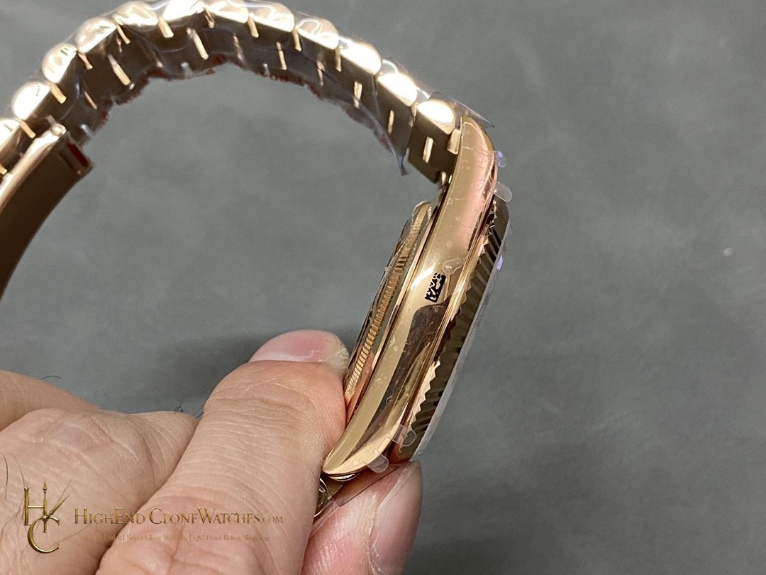 Rolex Day-Date 228235-0025 crown and case detail super clone watch