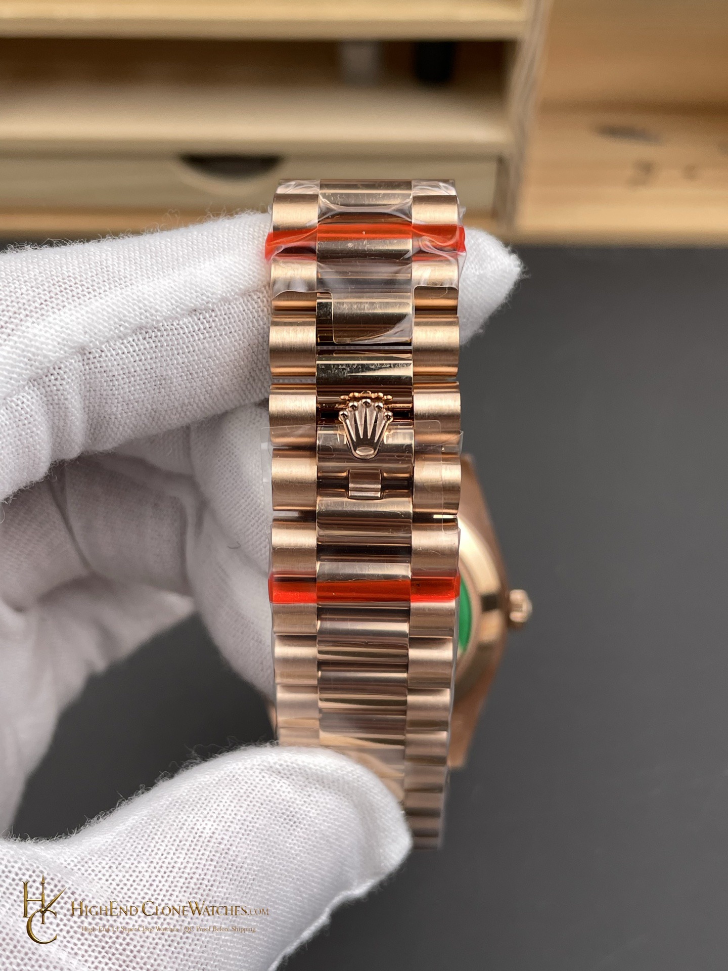 Rolex Day-Date m228235 buckle or clasp detail super clone watch