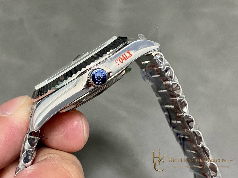 Rolex Day-Date 228236 crown and case detail super clone watch