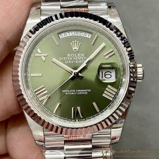 Rolex Day-Date 40 Ref. 228239 front view super clone watch