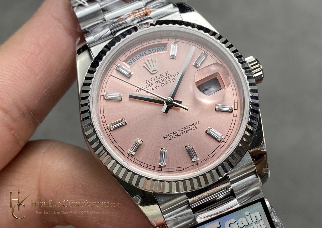 Rolex Day-Date 128239-0071 bezel detail super clone watch