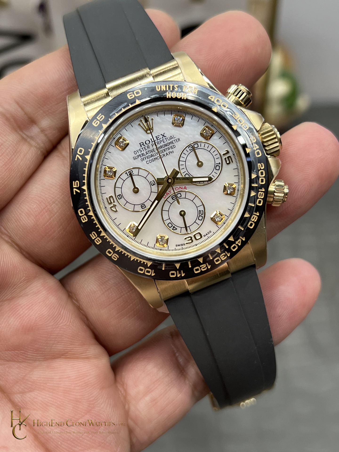 Rolex Daytona 116518LN-0045 bezel detail super clone watch