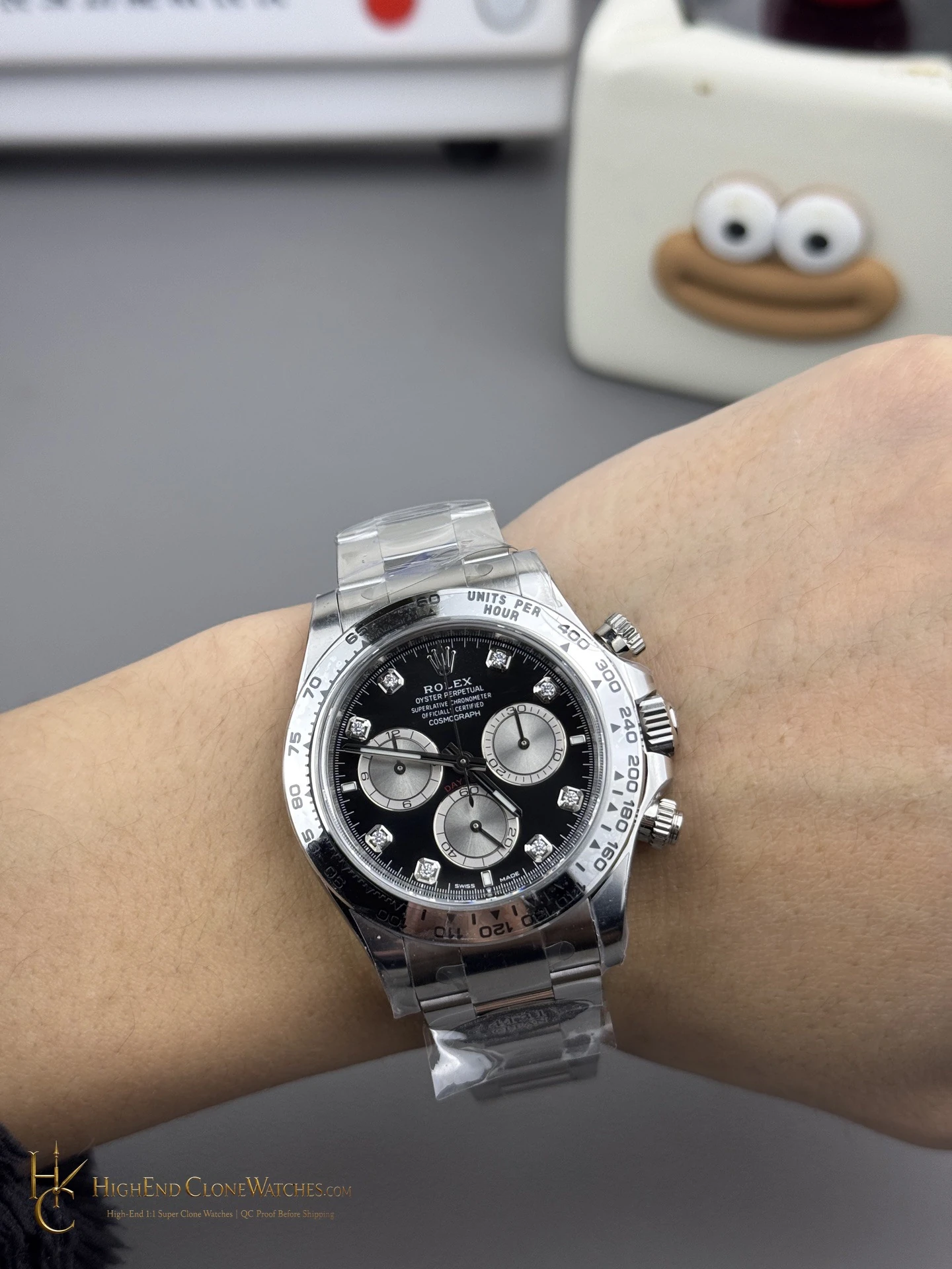 Rolex Daytona 126509-0002 crown and case detail super clone watch