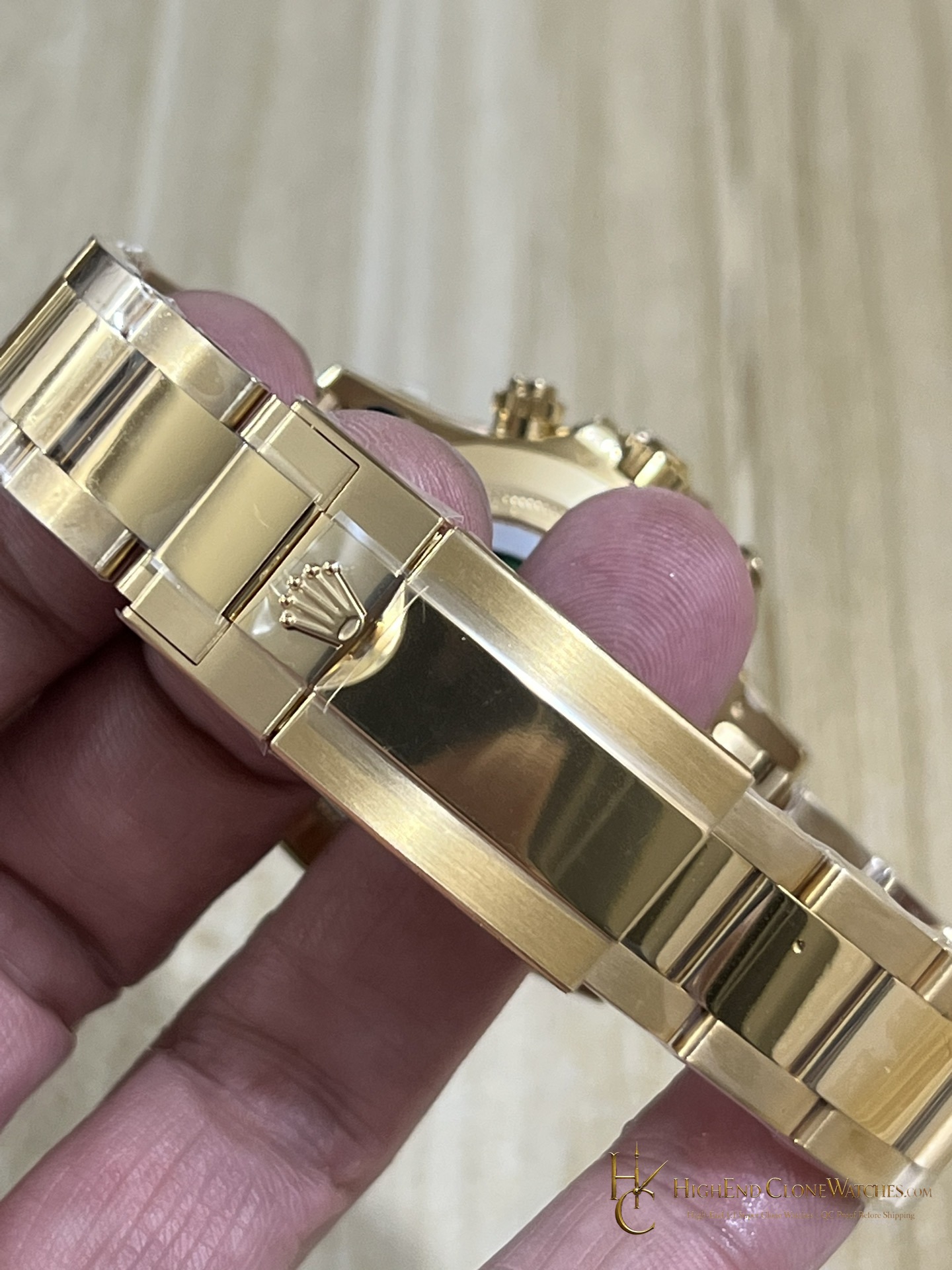 Rolex Daytona 116508-0001 buckle or clasp detail super clone watch