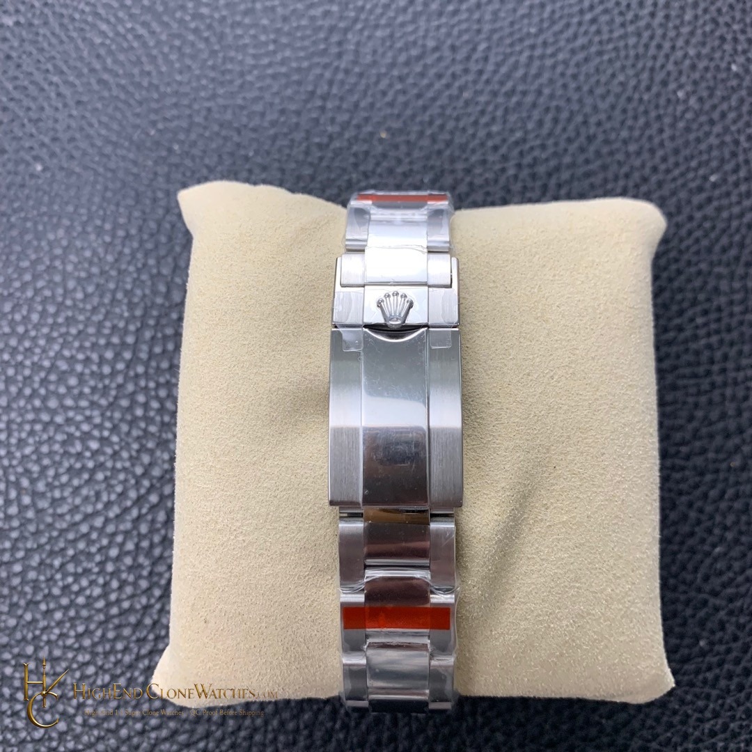 Rolex GMT-Master II 126719BLRO buckle or clasp detail super clone watch