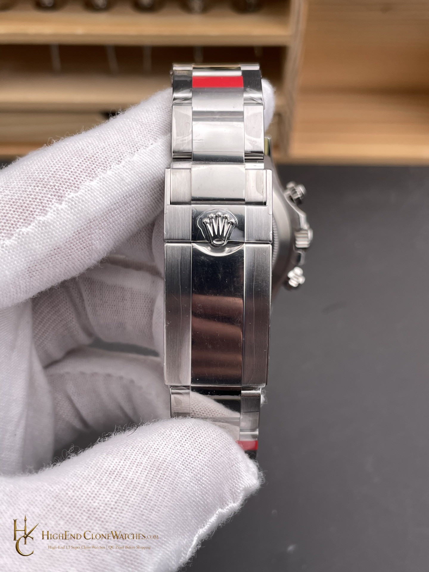 Rolex Daytona 116506-0001 buckle or clasp detail super clone watch
