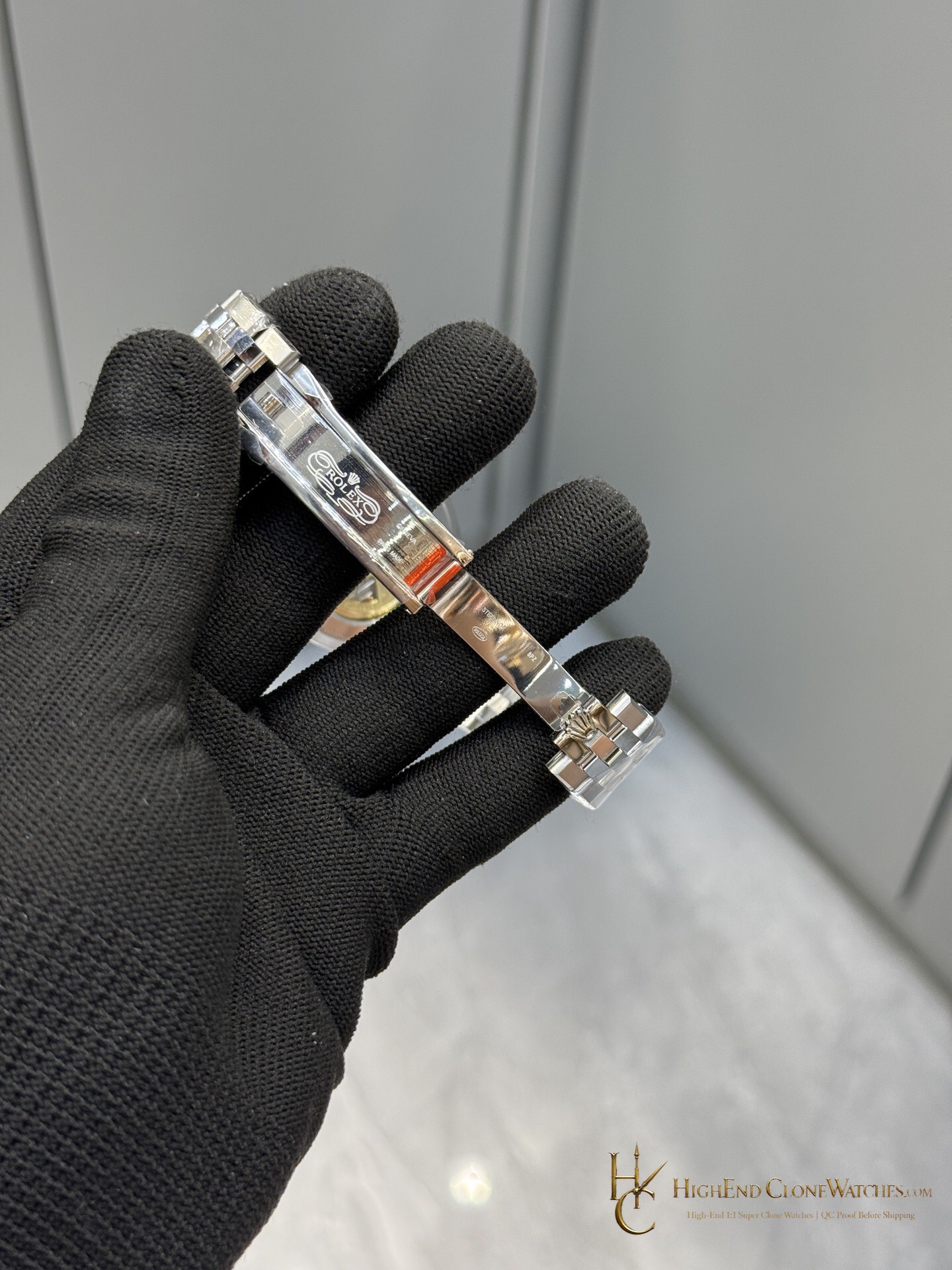 Rolex Land-Dweller 127334 clasp detail super clone watch
