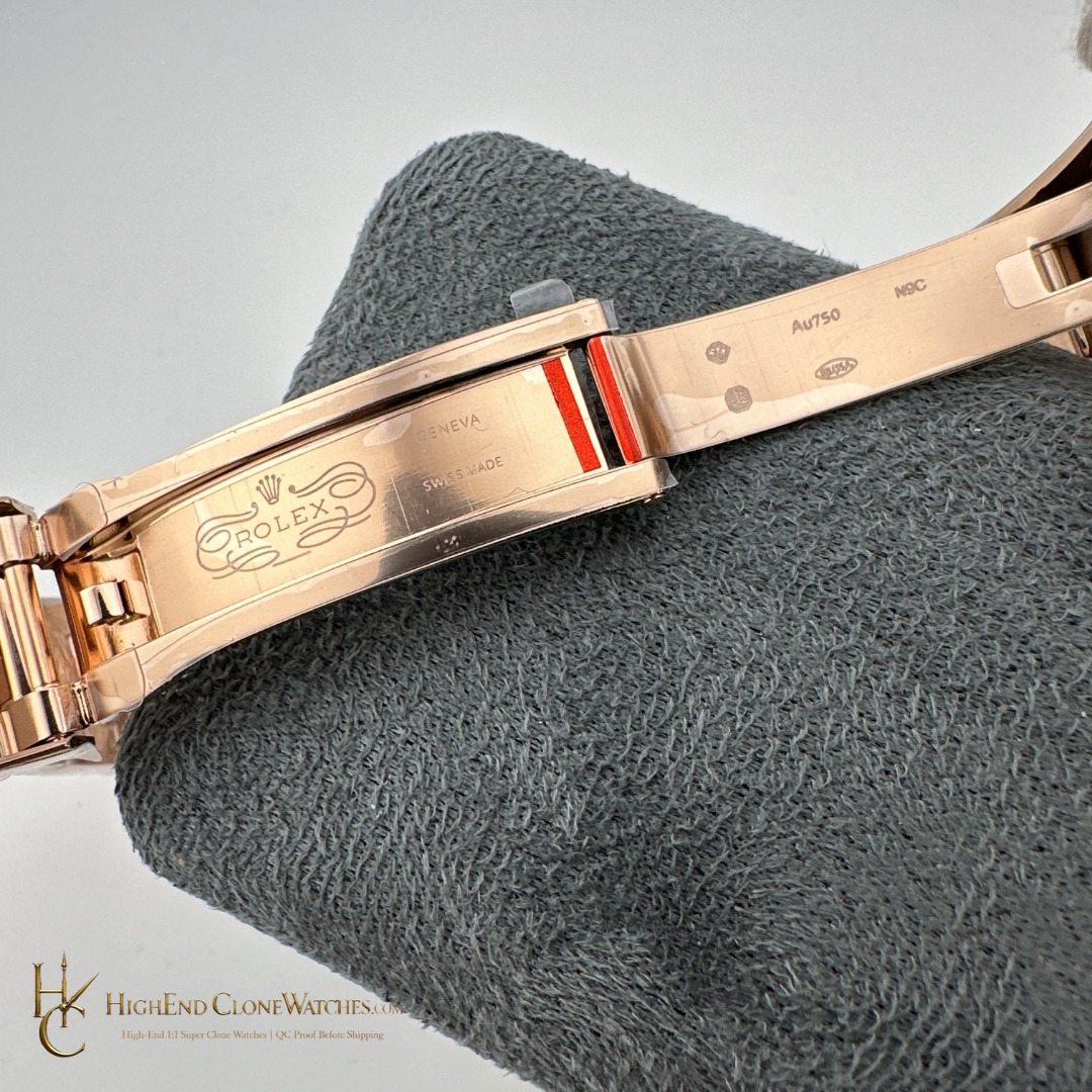 Rolex Daytona caseback view super clone watch
