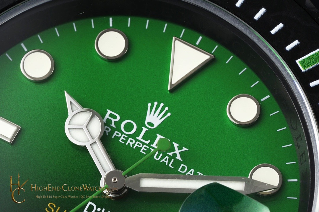 Rolex Submariner bezel detail super clone watch