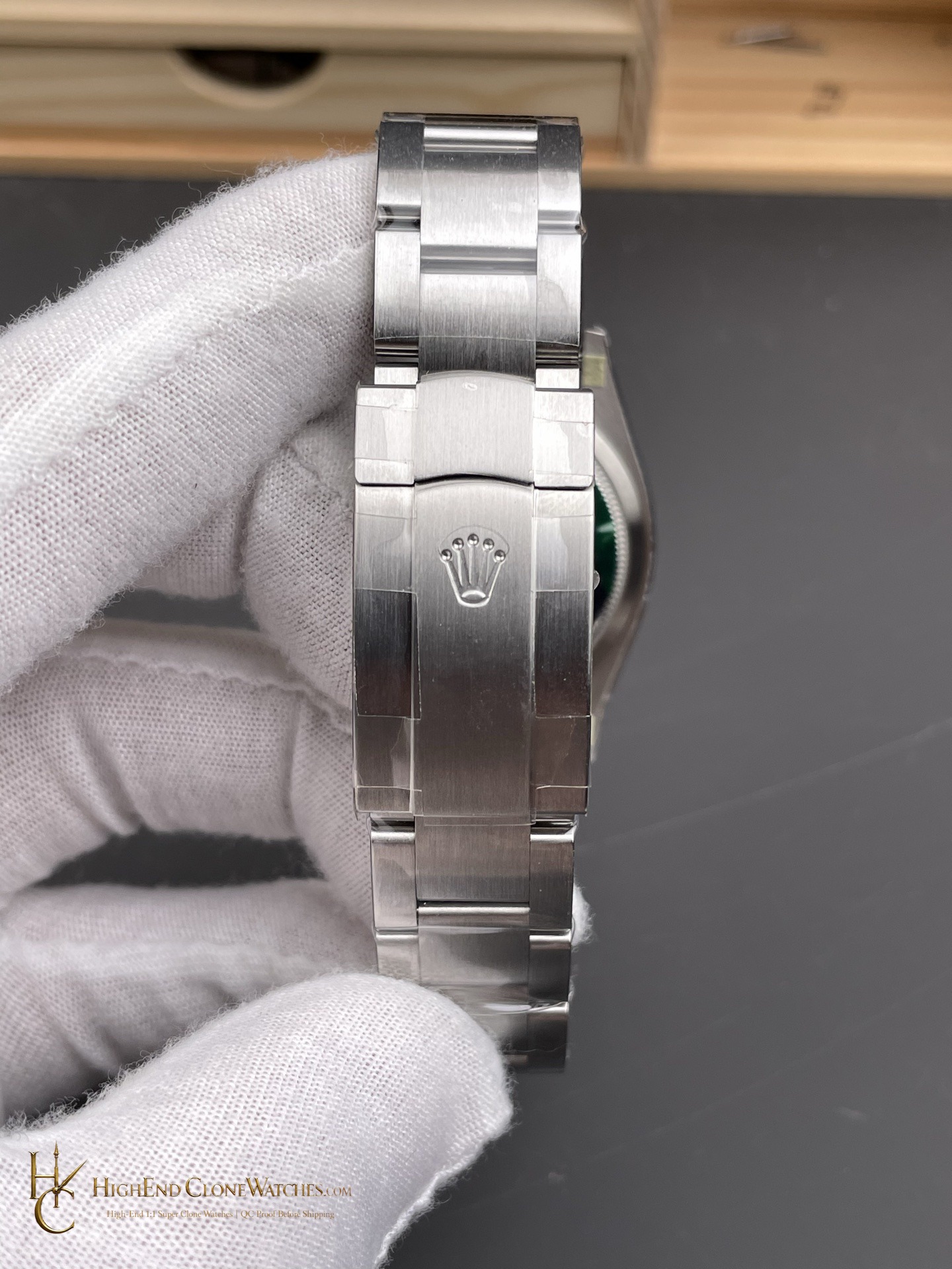 Rolex Oyster Perpetual m126000-0011 buckle or clasp detail super clone watch