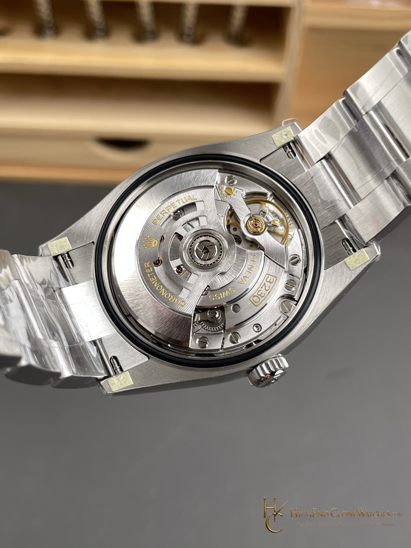 Rolex Oyster Perpetual 126000-0013 side case profile super clone watch