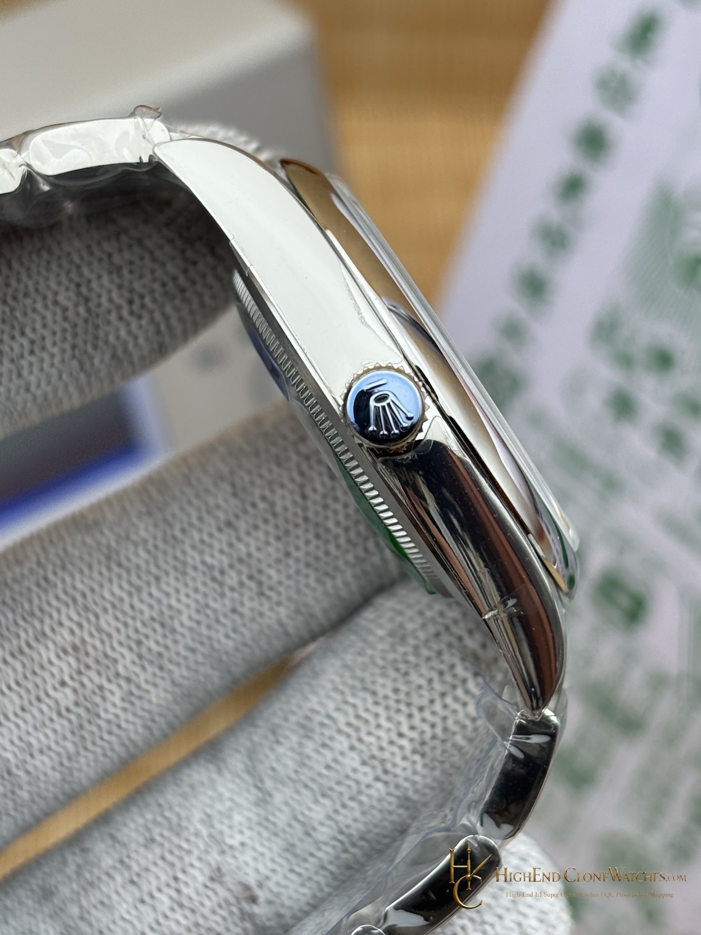 Rolex Oyster Perpetual m124300-0006 bezel detail super clone watch