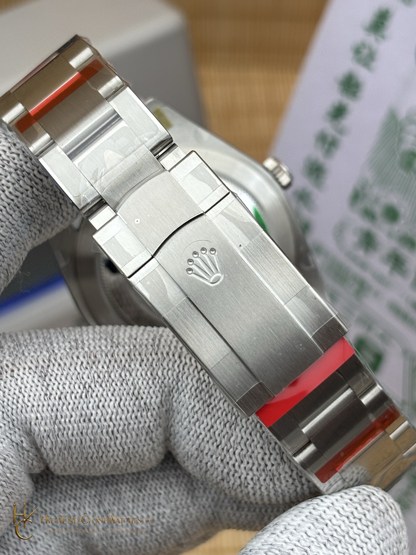 Rolex Oyster Perpetual m124300-0006 crown and case detail super clone watch