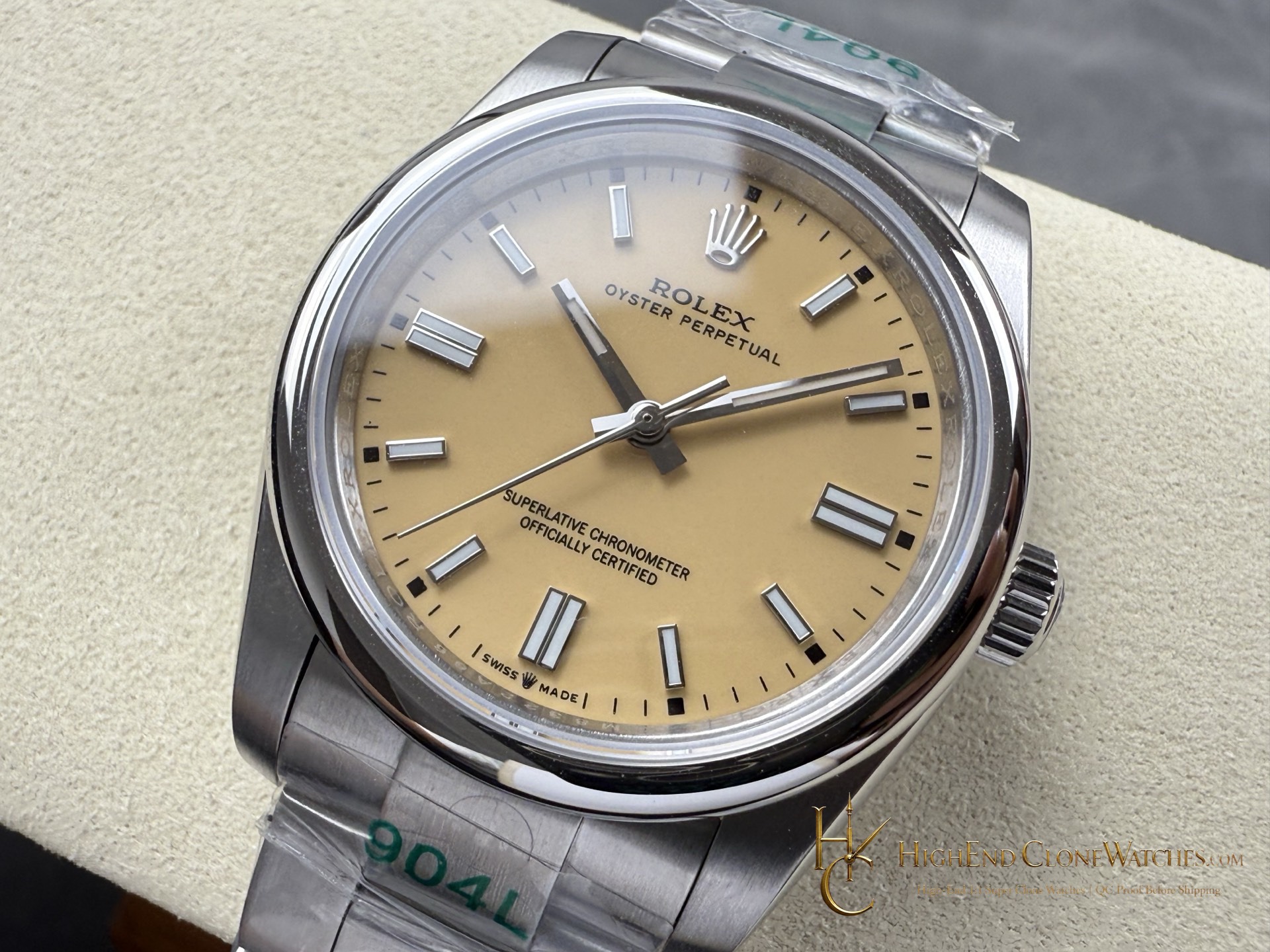 Rolex Oyster Perpetual M126000-0012 dial and marker detail super clone watch