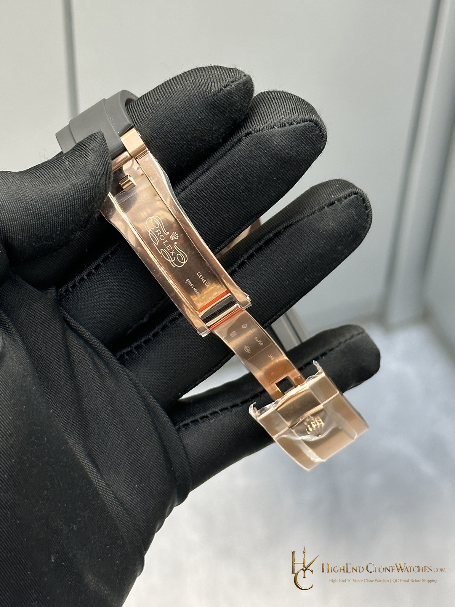 Rolex Sky-Dweller 336235-0003 bezel detail super clone watch
