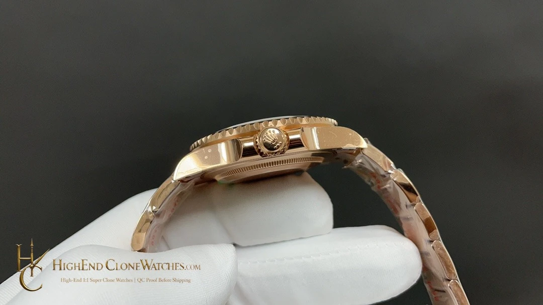 Rolex GMT-Master II 126715CHNR bezel detail super clone watch