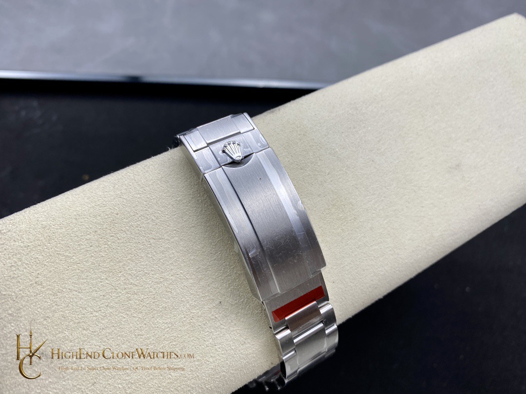 Rolex Sea-Dweller 126600 caseback view super clone watch