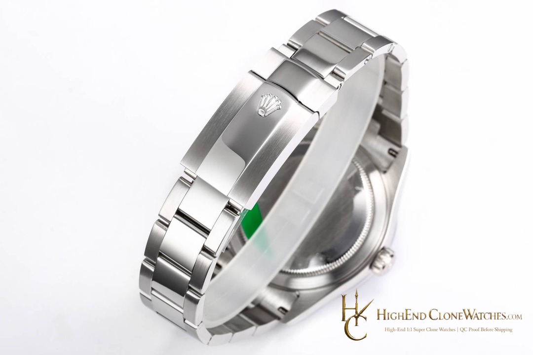 Rolex Sky-Dweller M336934-0005 buckle or clasp detail super clone watch