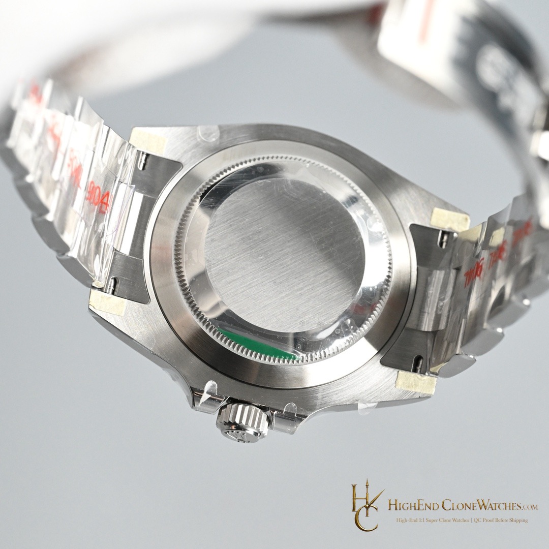 Rolex Submariner 126610LV buckle or clasp detail super clone watch