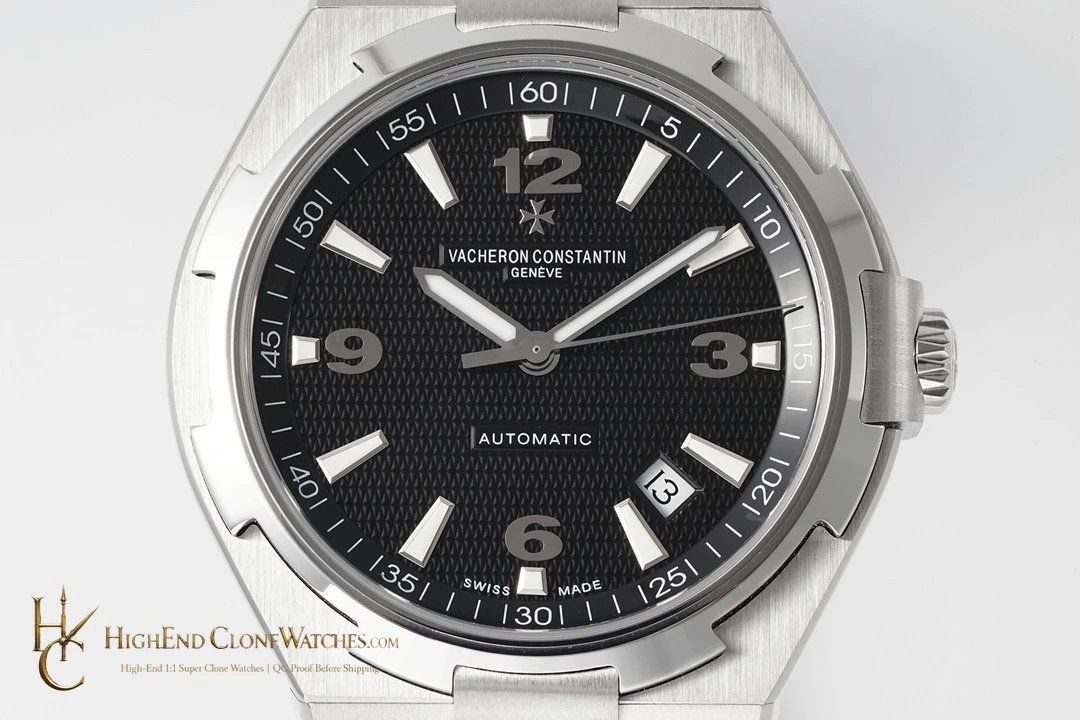 Vacheron Constantin Overseas 47040/B01A-9094 black dial close-up super clone watch